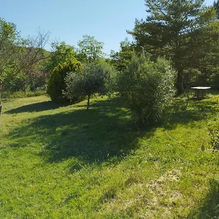 D Hotes En Provence, Au Pied Du Luberon, Les Coquelicots Homestay La Tour-d'Aigues