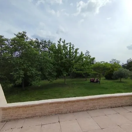 D Hotes En Provence, Au Pied Du Luberon, Les Coquelicots Homestay La Tour-d'Aigues